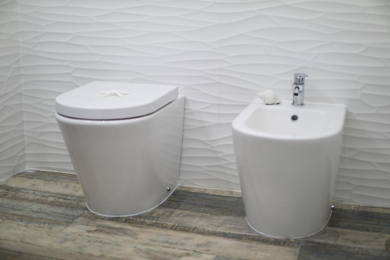 White Aurora Rooms Порто Чезарео Екстериор снимка