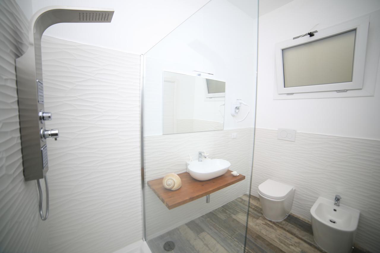 White Aurora Rooms Порто Чезарео Екстериор снимка