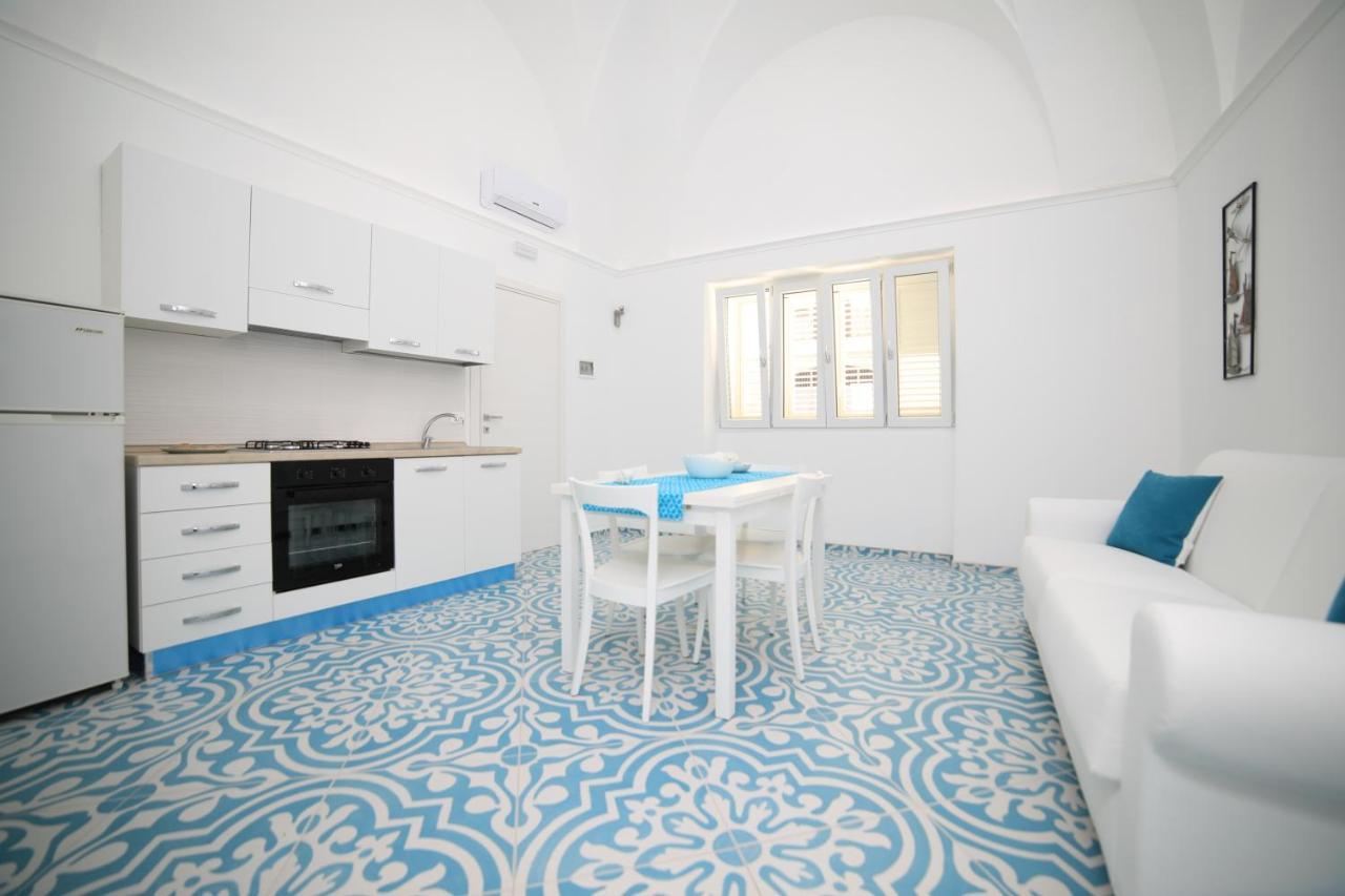 White Aurora Rooms Порто Чезарео Екстериор снимка